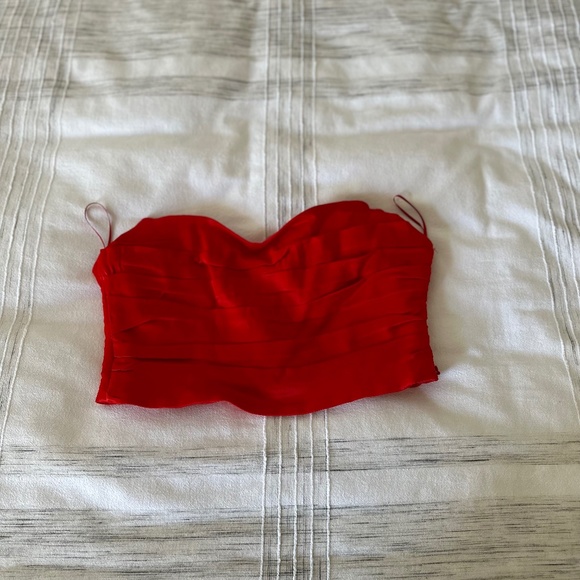 Zara SATIN EFFECT CROP TOP Size M Red BRAND NEW - Picture 2 of 6
